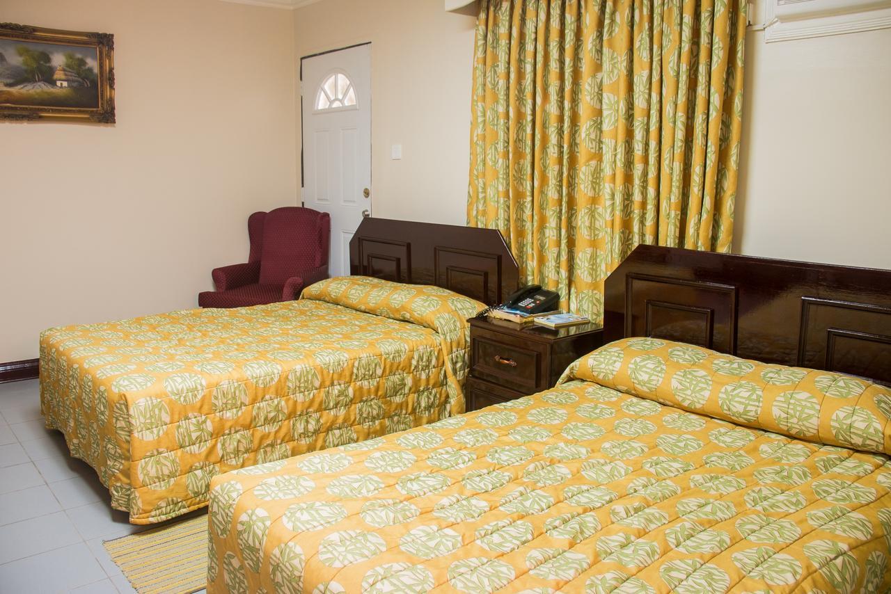 Regency Suites Hotel Georgetown Exterior foto